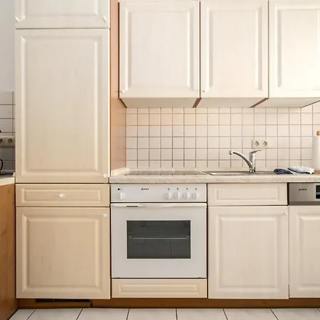 Strandgut Mit Seeblick-komfort, Terrasse Und Garten In Perfekter Lage Apartmán