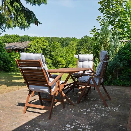 Apartmán Strandgut Mit Seeblick-komfort, Terrasse Und Garten In Perfekter Lage