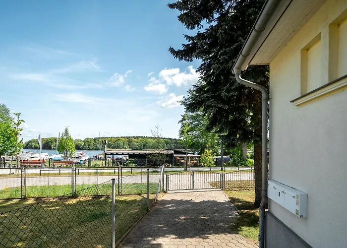 Strandgut Mit Seeblick-komfort, Terrasse Und Garten In Perfekter Lage Malchow (Mecklenburg-Vorpommern)