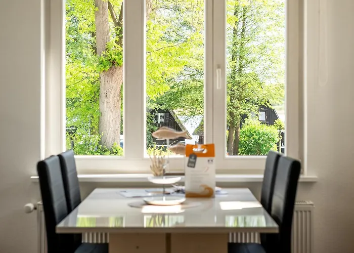 Appartement Strandgut Mit Seeblick-komfort, Terrasse Und Garten In Perfekter Lage *