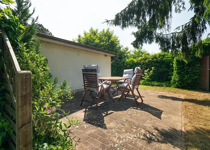 Strandgut Mit Seeblick-komfort, Terrasse Und Garten In Perfekter Lage *