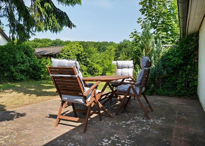 Appartement Strandgut Mit Seeblick-komfort, Terrasse Und Garten In Perfekter Lage